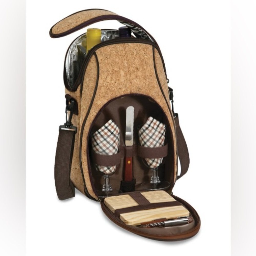 Merryvale Vineyards cork picnic bag